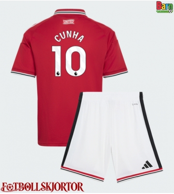 Manchester United Matheus Cunha #10 Hemmakläder Barn 2026-27 Kortärmad (+ Korta byxor)